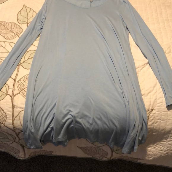 Light blue dress - Picture 1 of 2